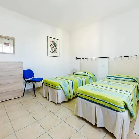 In Costa Smeralda A Due Passi Dal Mare